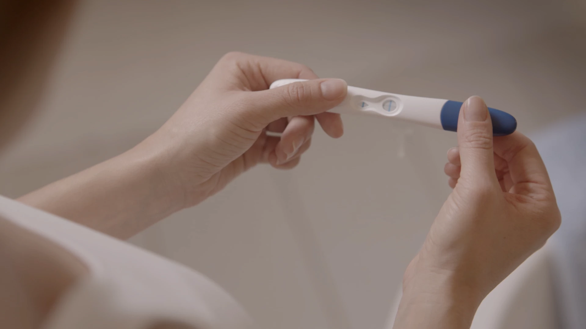 أعراض الحمل في الأسبوع الأول بعد التلقيح